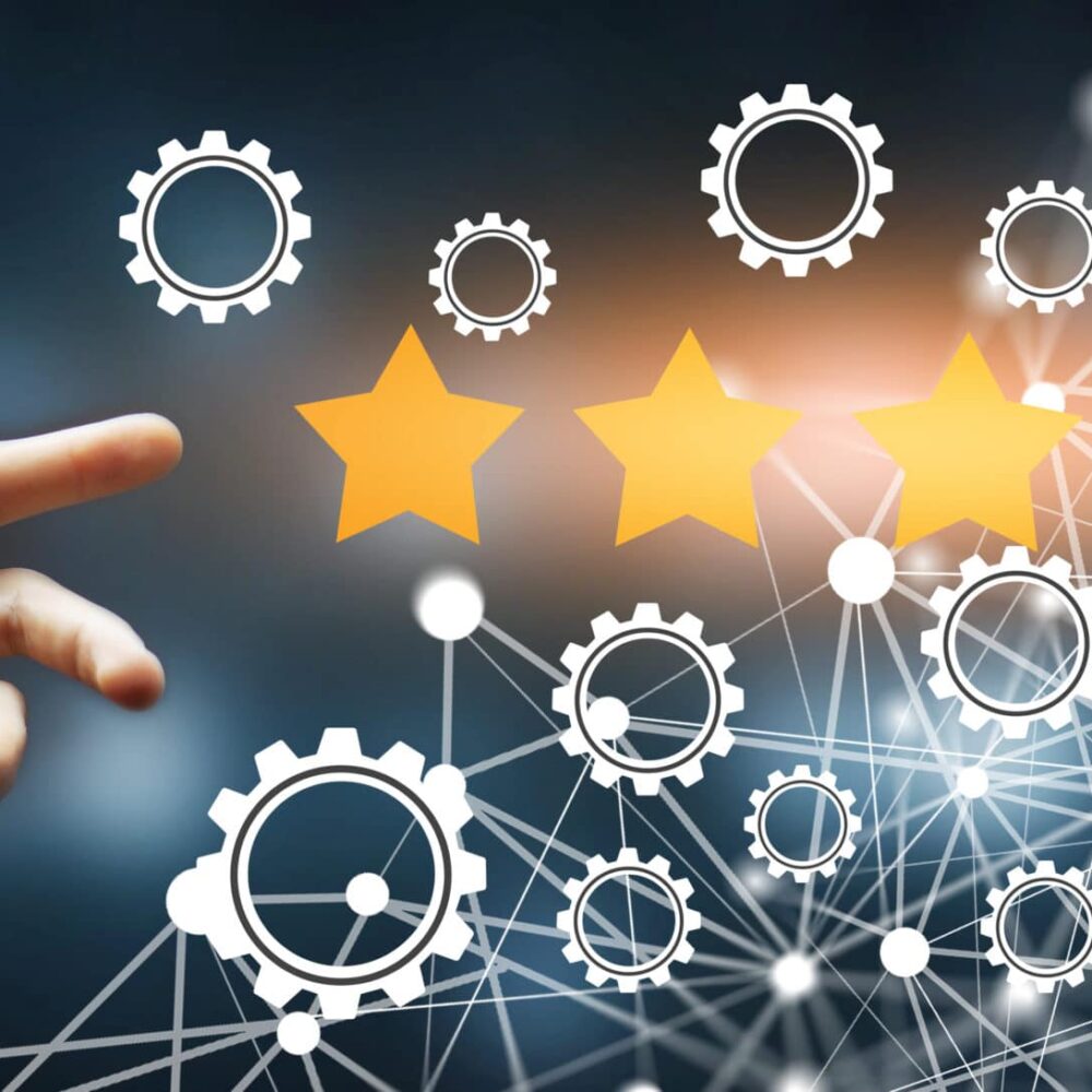 Nomination VS Linkedin : quelle solution pour prospecter efficacement ?